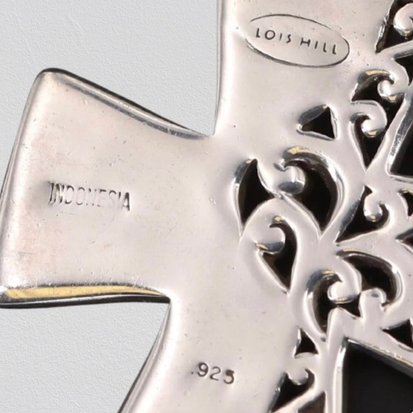 LOIS HILL Abalone Mosaic Inlay Yin Yang Baltic Cross & Sterling Silver Necklace - Picture 2 of 10